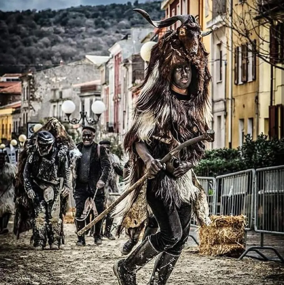 Casa Cossu Lägenhet Ula Tirso
